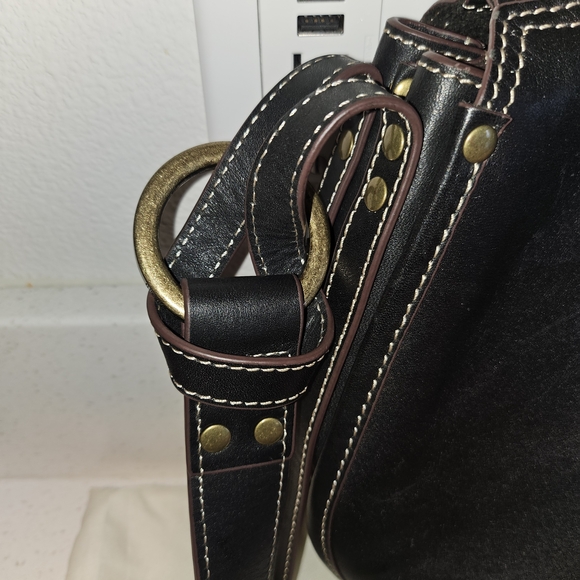 Hobo Black Leather Crossbody Bag - Picture 3 of 10